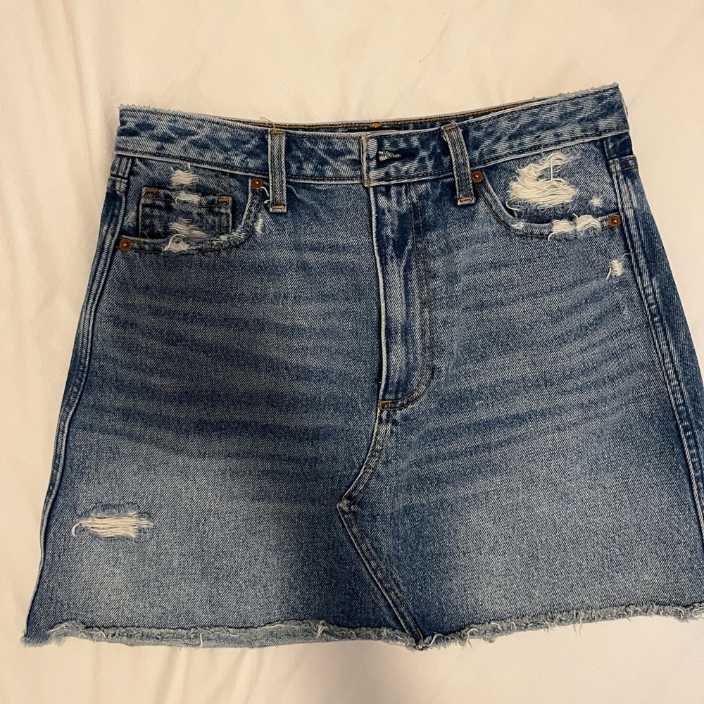 BARLEY WORN ABERCROMBIE DENIM SKIRT